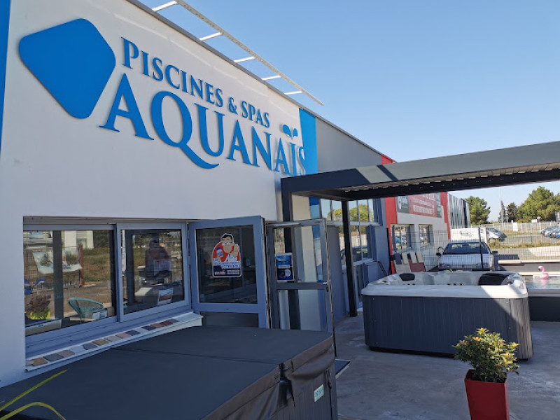 Magasin Aquanais, distributeur officiel de BE SPA, situé à Montaigu, Vendée, showroom de spas